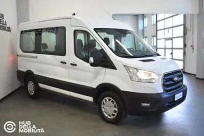 Ford Transit Furgone 330 2.0TDCi EcoBlue 130CV PM-TM Combi Trend del 2022 usata a Foligno