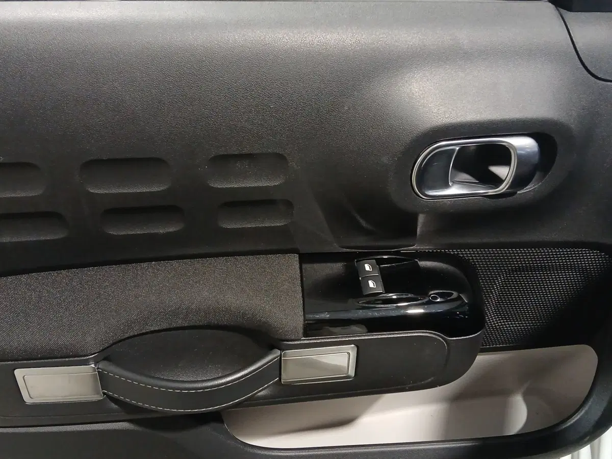 Citroen C3 usata a Genova (12)