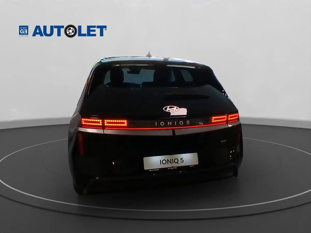 Hyundai Ioniq 5 nuova a Genova (6)