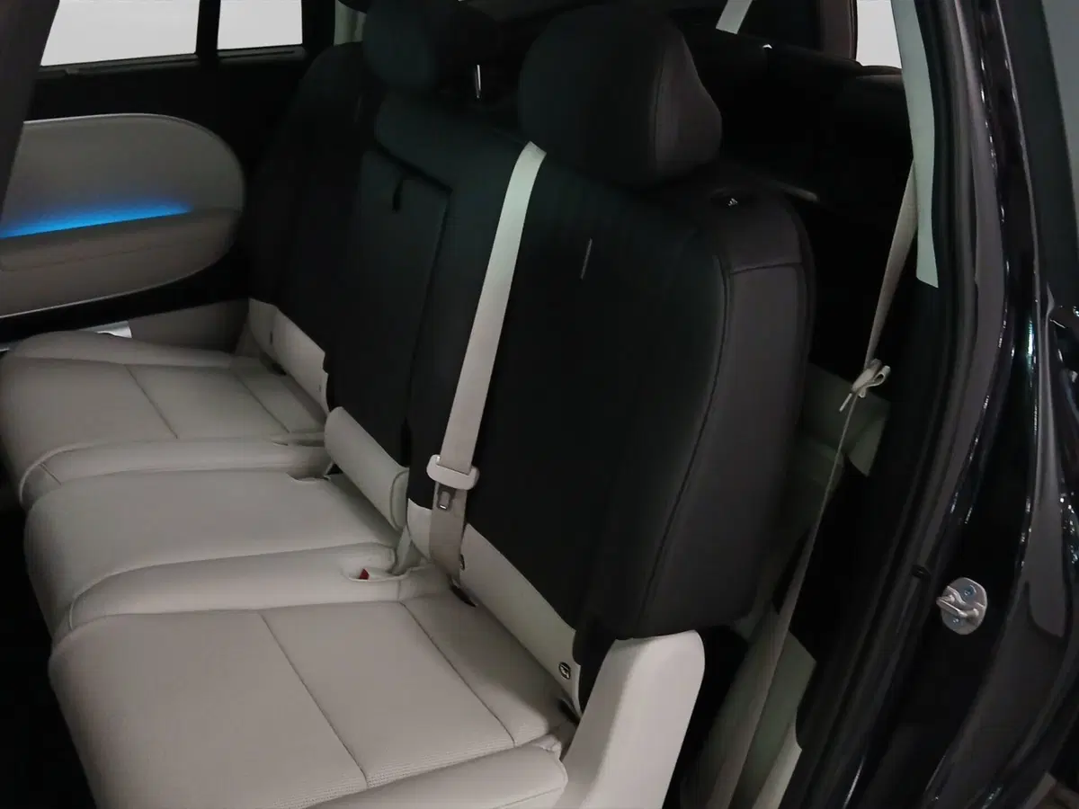 Hyundai Ioniq 9 nuova a Genova (10)