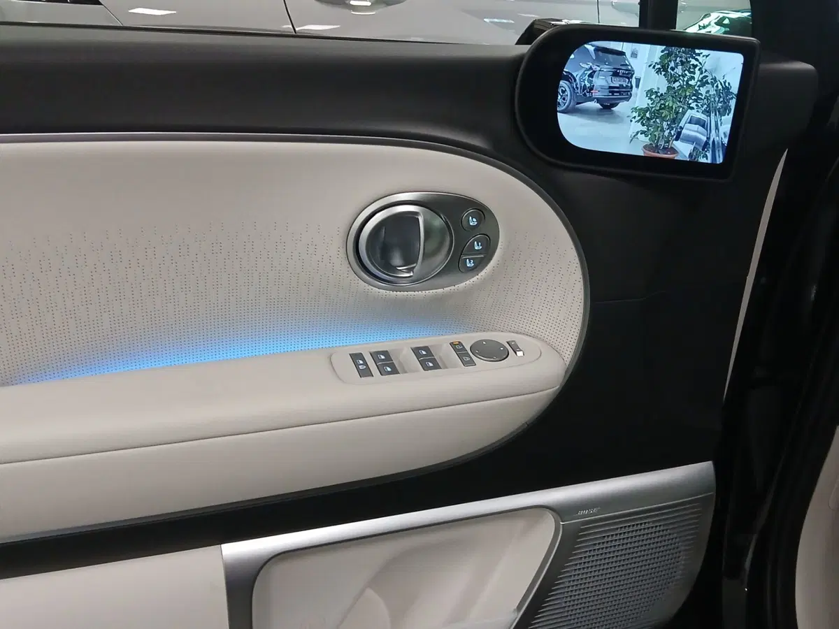 Hyundai Ioniq 9 nuova a Genova (12)