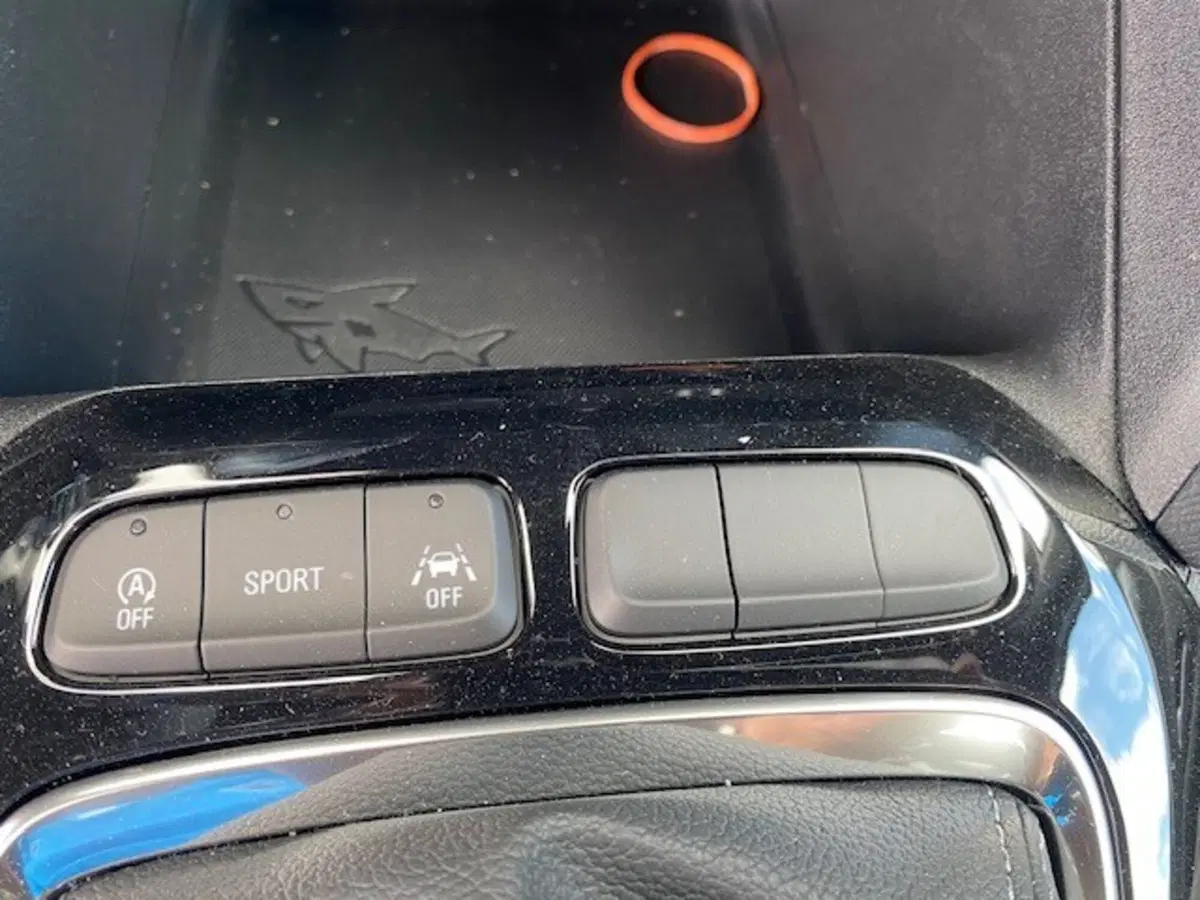 Opel Corsa nuova a Catania (15)