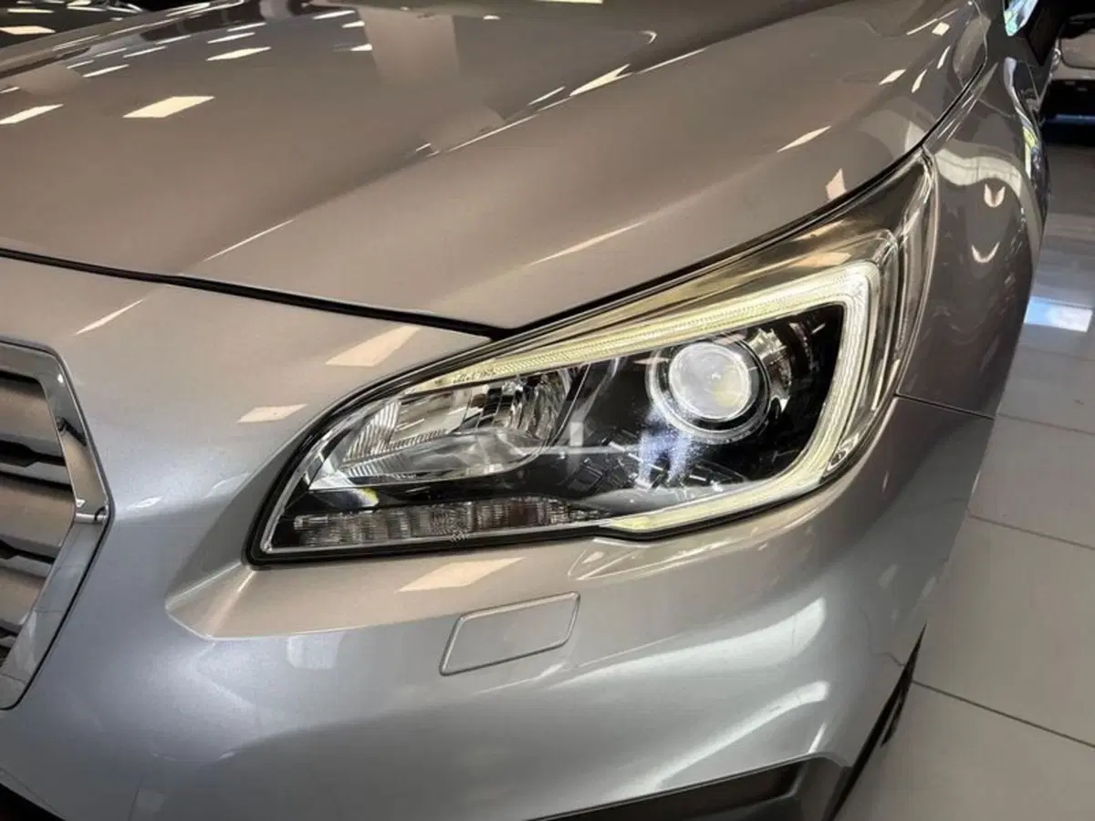 Subaru Outback usata a Prato (8)