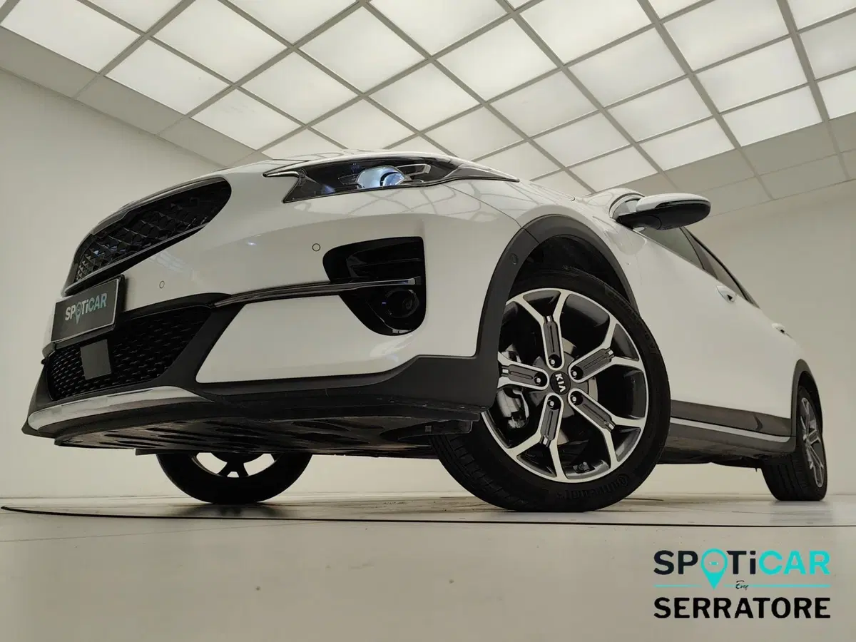 Kia XCeed usata a Como (15)