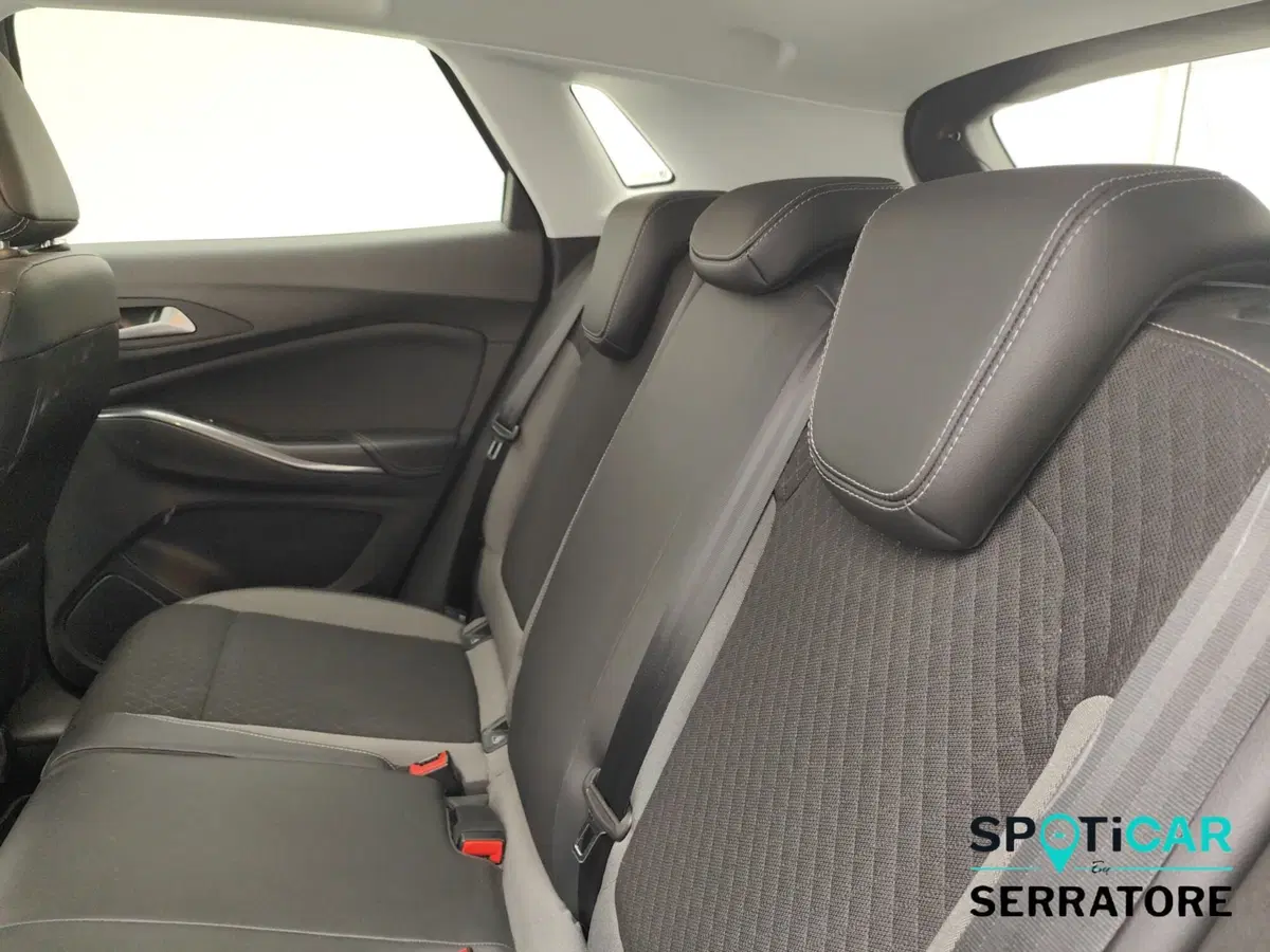 Opel Grandland X usata a Como (10)