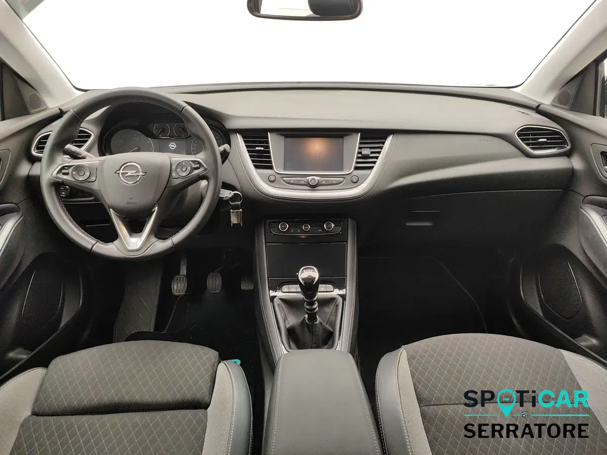Opel Grandland X usata a Como (7)
