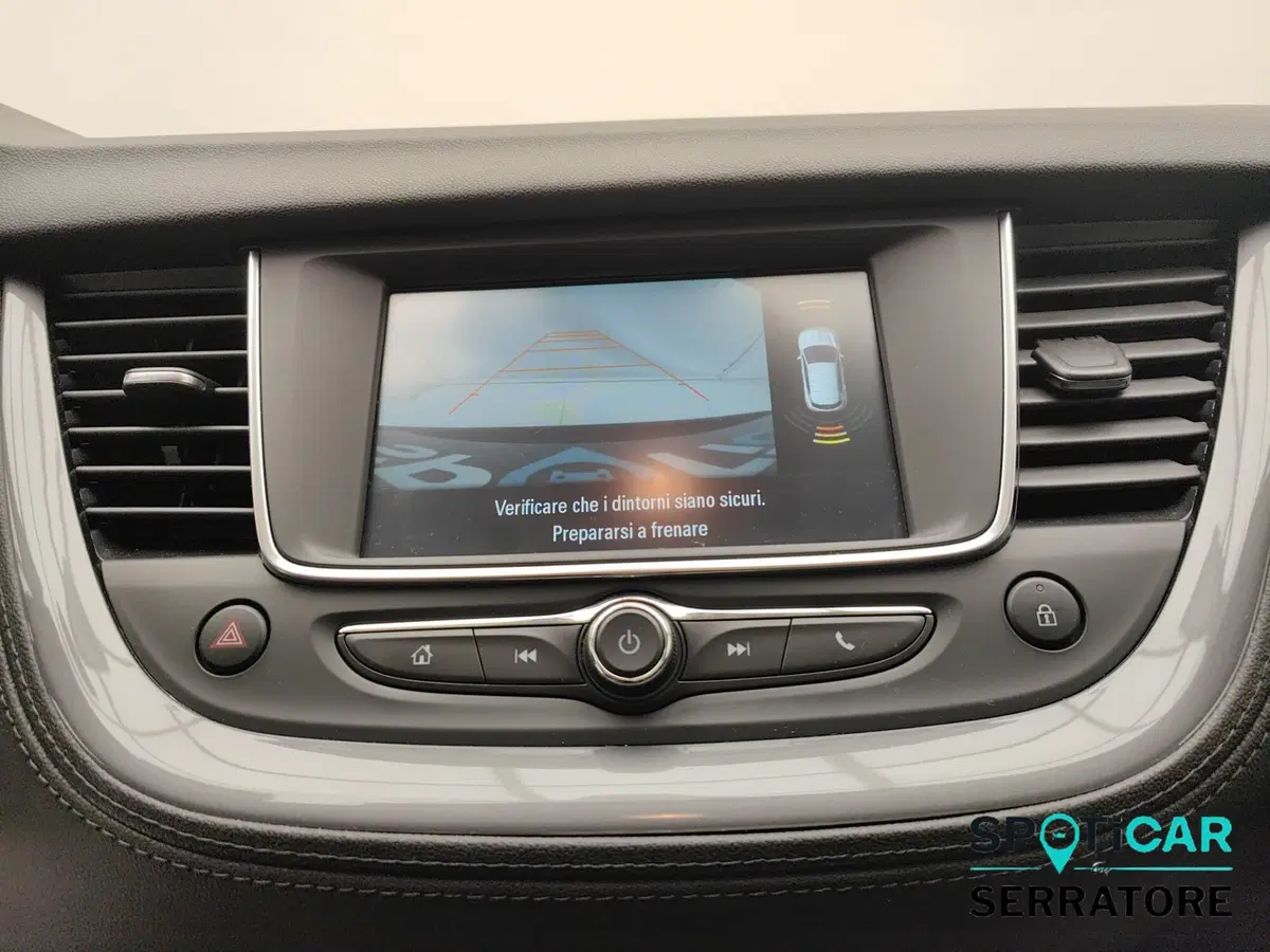 Opel Grandland X usata a Como (8)