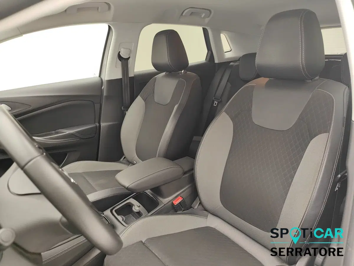 Opel Grandland X usata a Como (9)