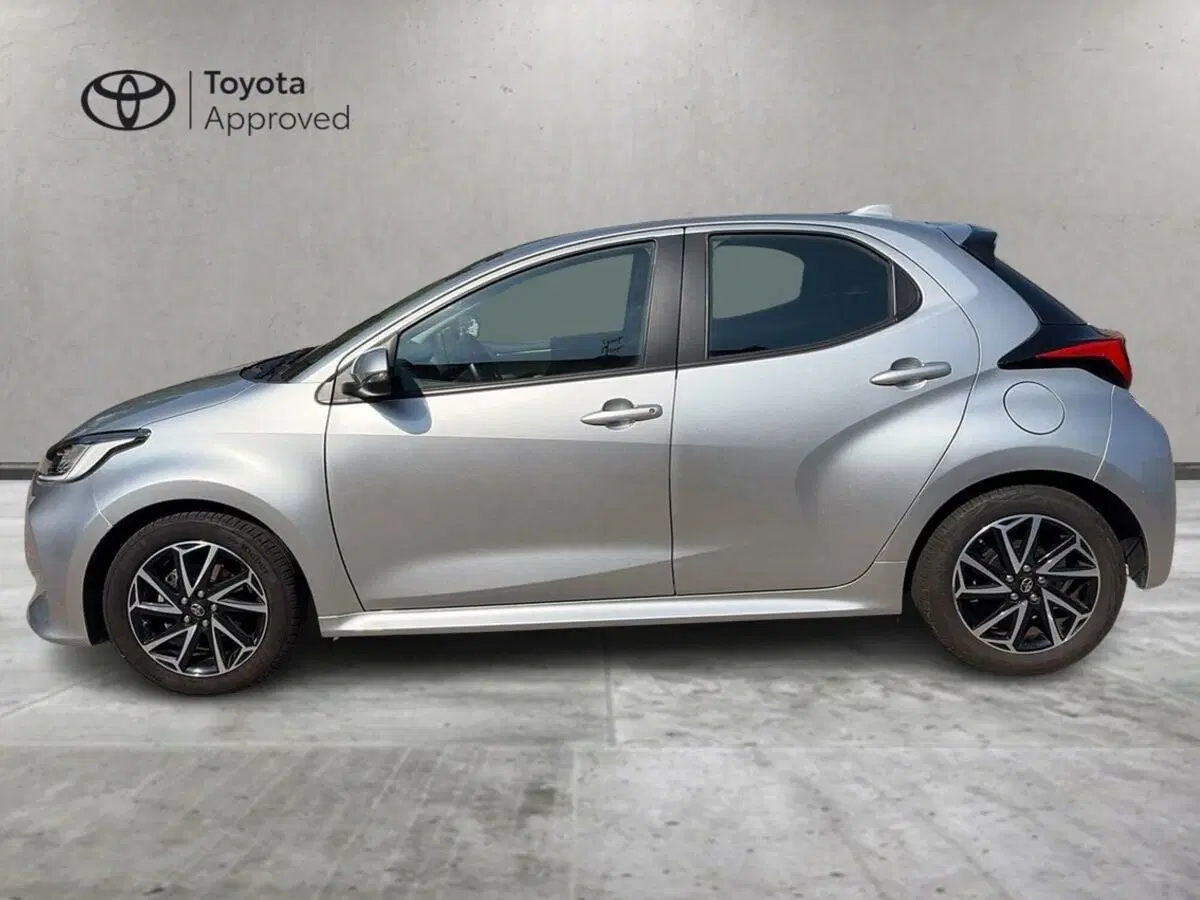 Toyota Yaris usata a Lecco (3)