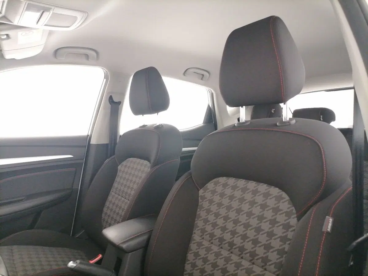 Mg ZS usata a Roma (12)