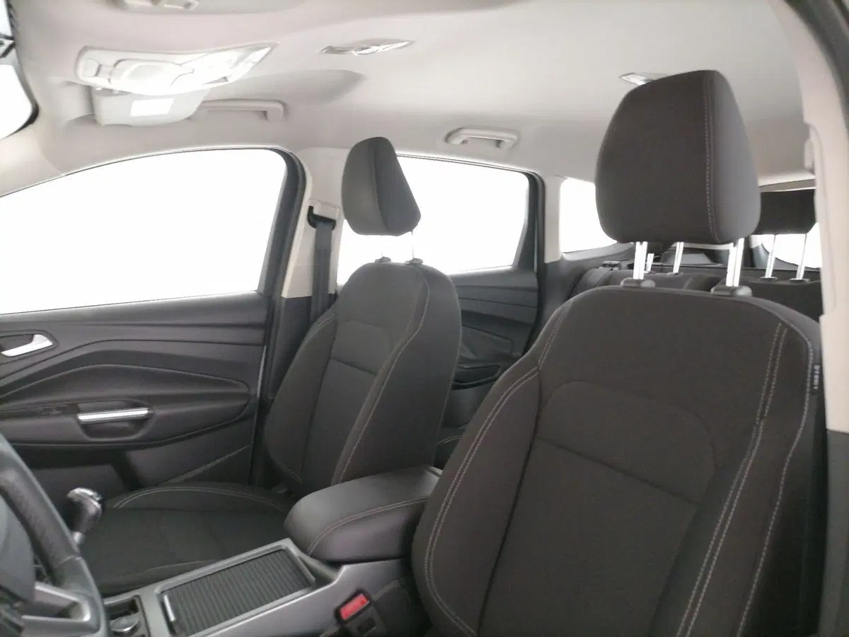 Ford Kuga usata a Roma (12)