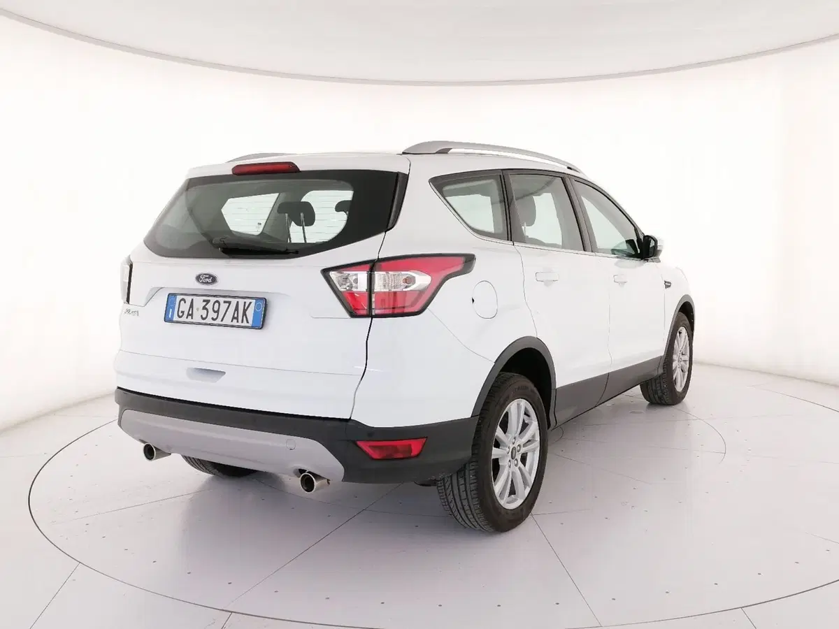 Ford Kuga usata a Roma (2)