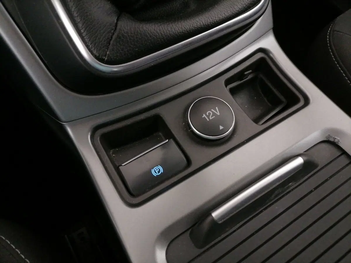 Ford Kuga usata a Roma (20)