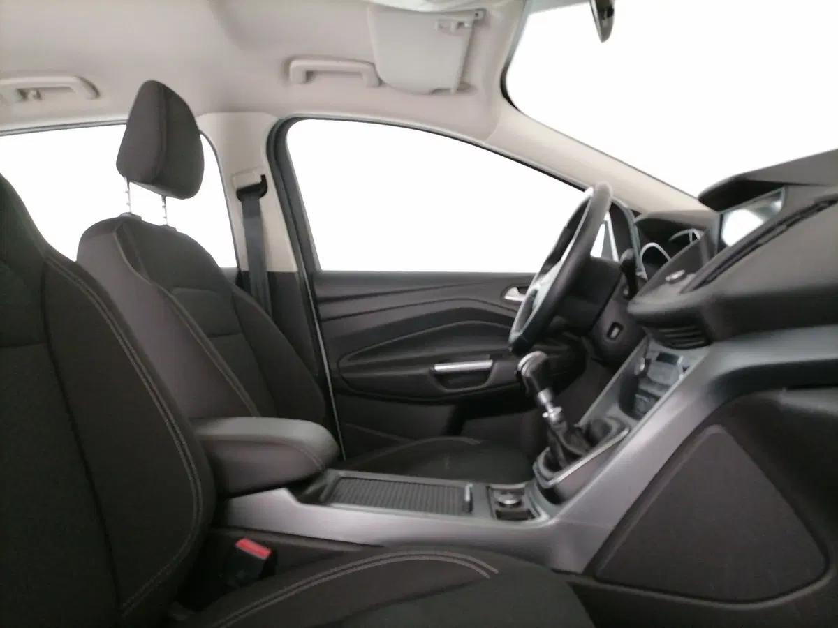 Ford Kuga usata a Roma (6)