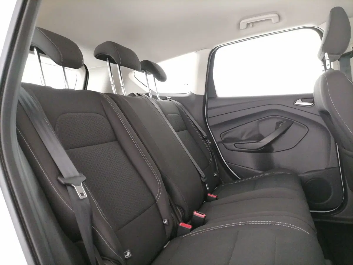 Ford Kuga usata a Roma (8)