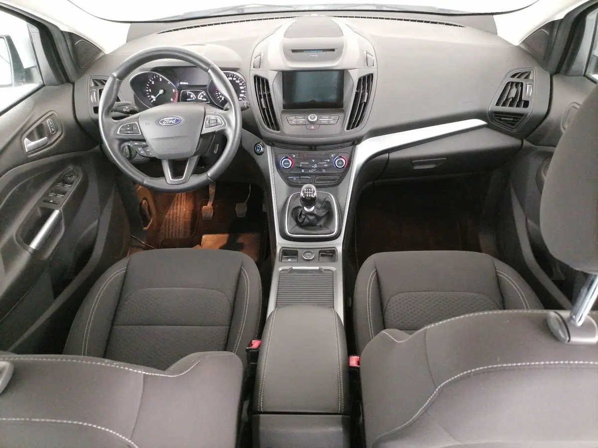Ford Kuga usata a Roma (9)