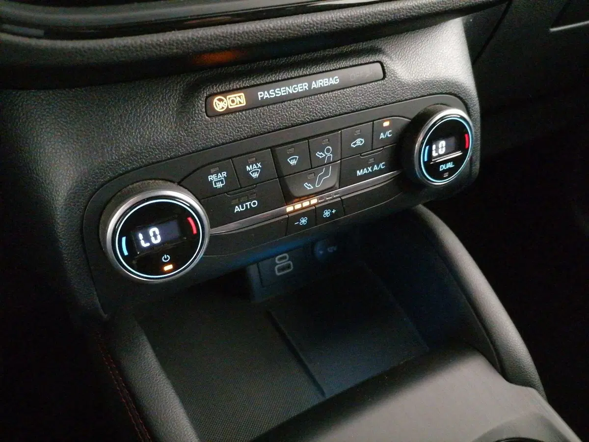 Ford Kuga usata a Roma (14)