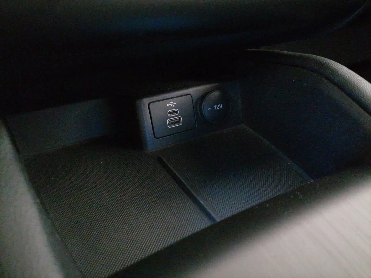Ford Kuga usata a Roma (20)