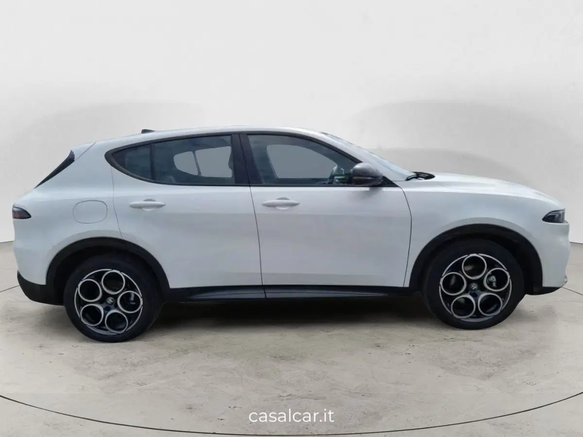 Alfa Romeo Tonale usata a Salerno (5)