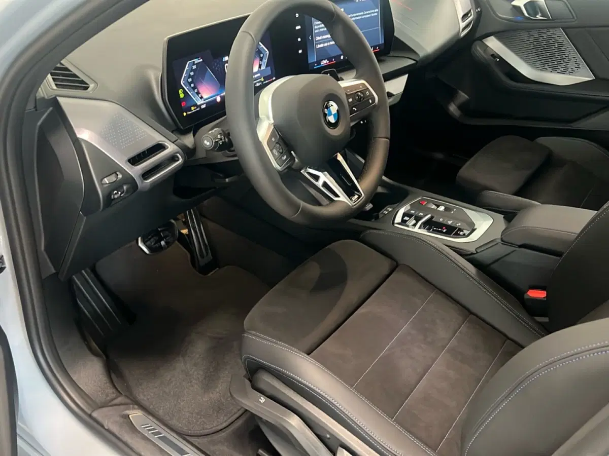 BMW Serie 1 nuova a Torino (20)