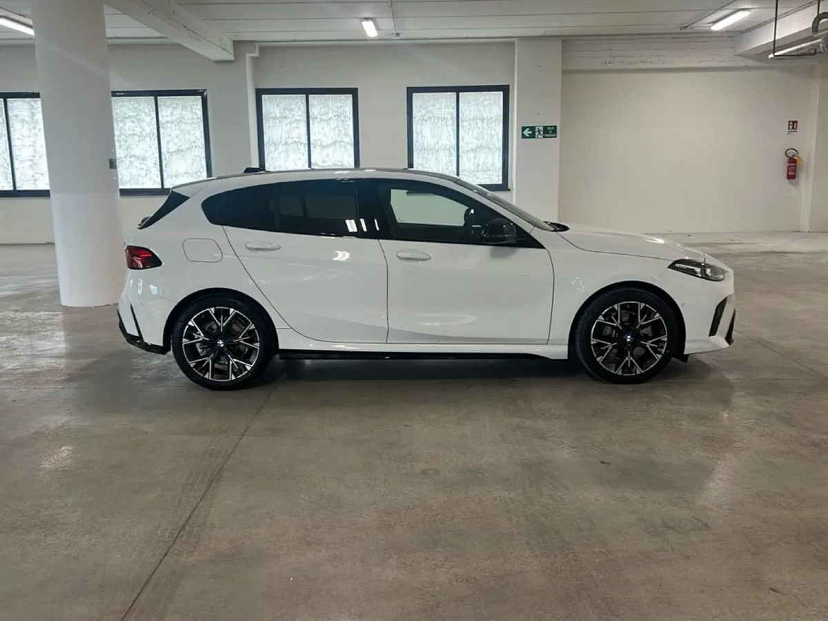 BMW Serie 1 nuova a Torino (16)