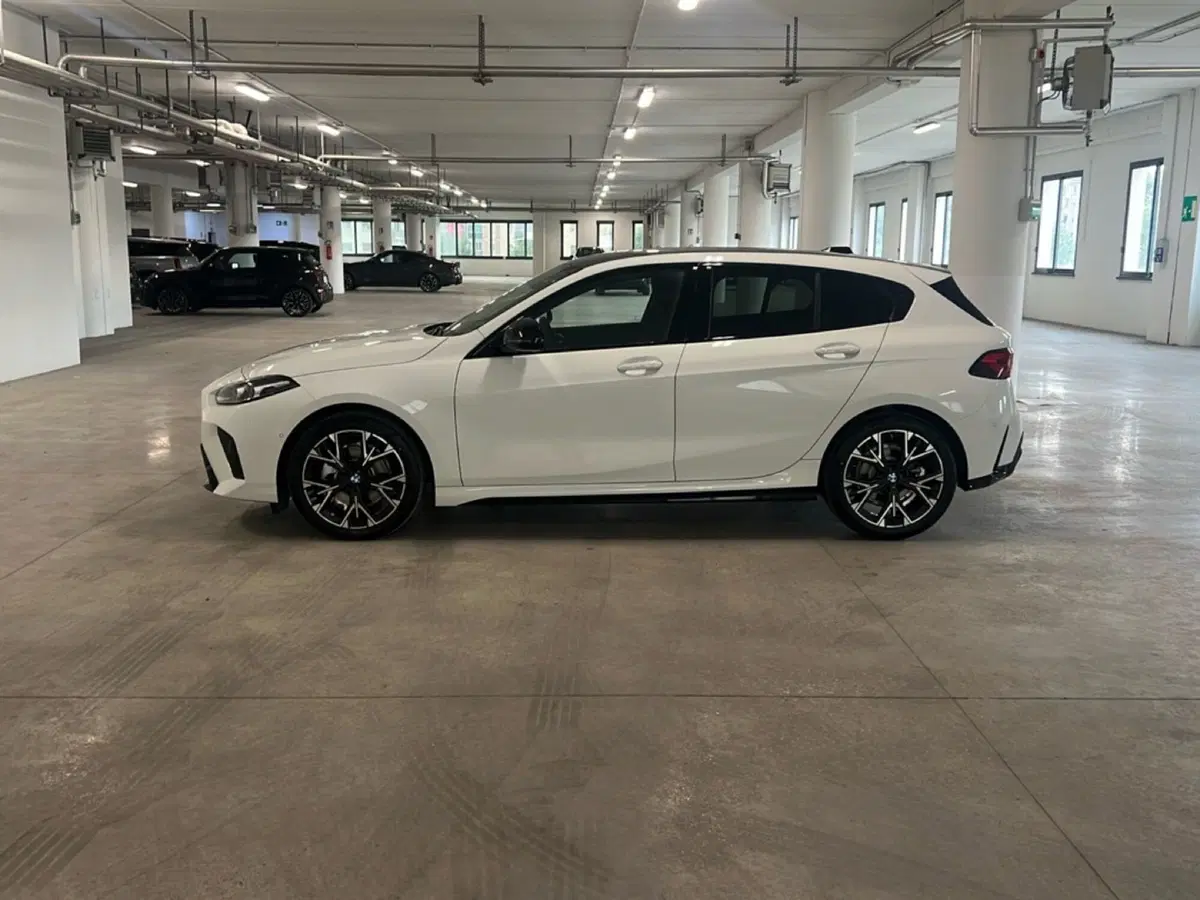 BMW Serie 1 nuova a Torino (4)