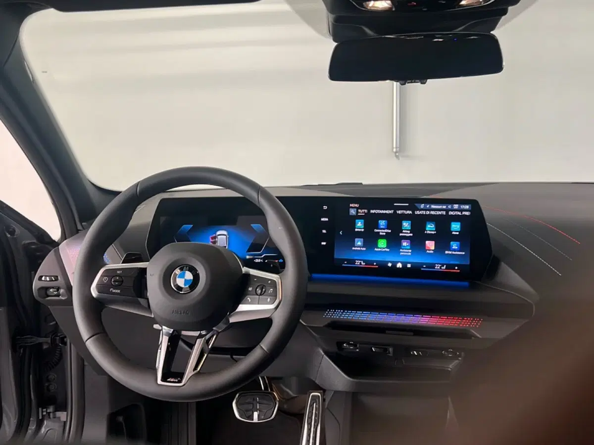 BMW Serie 1 nuova a Torino (18)