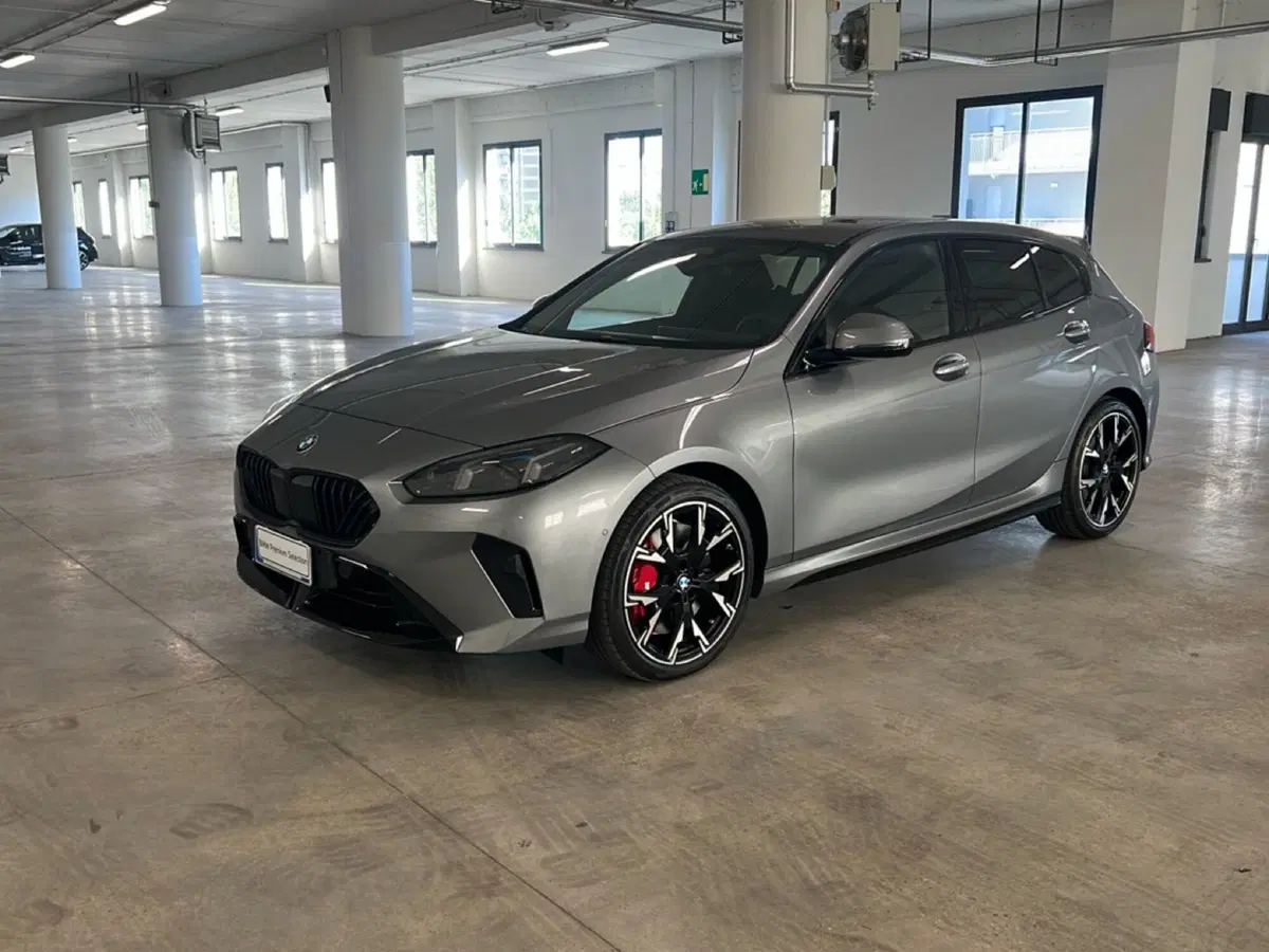 BMW Serie 1 nuova a Torino (3)