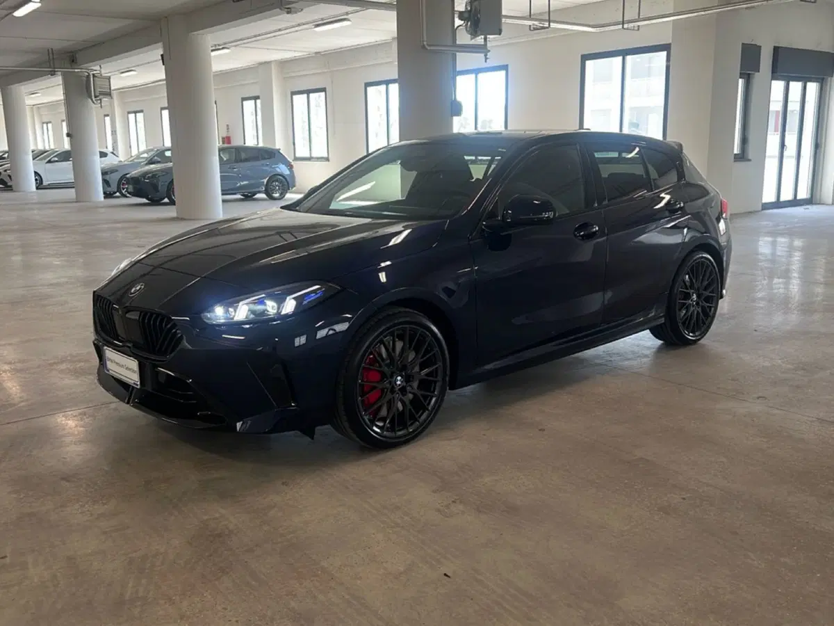 BMW Serie 1 nuova a Torino (2)