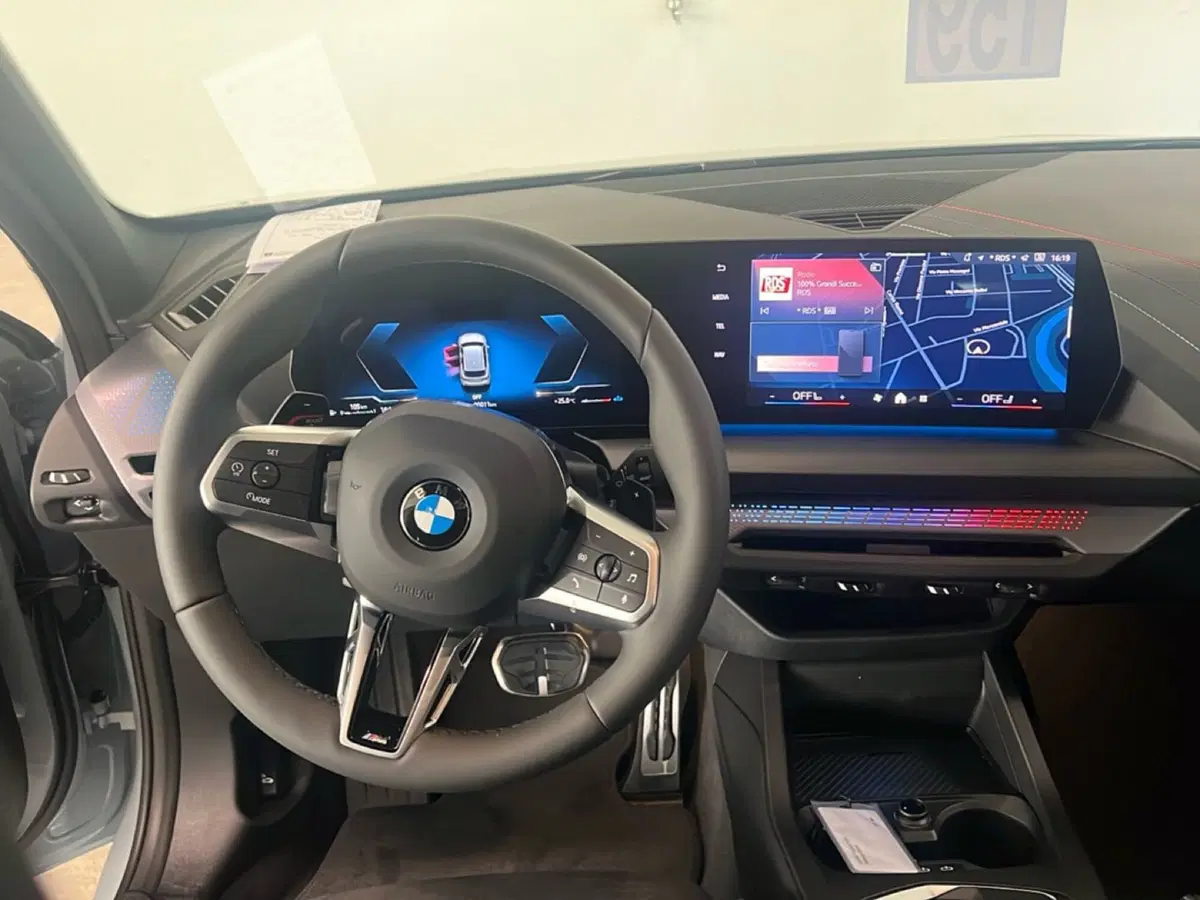 BMW Serie 1 nuova a Torino (18)