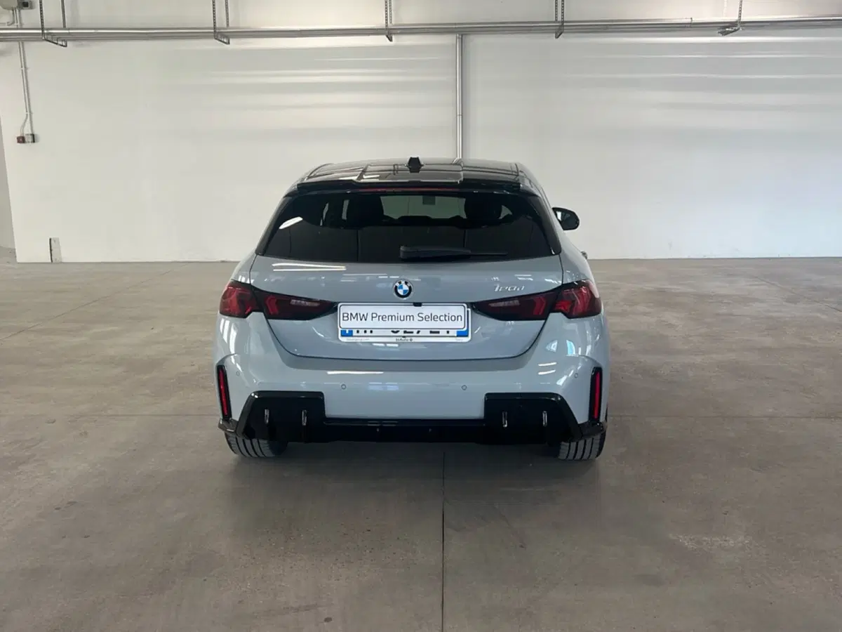 BMW Serie 1 nuova a Torino (4)