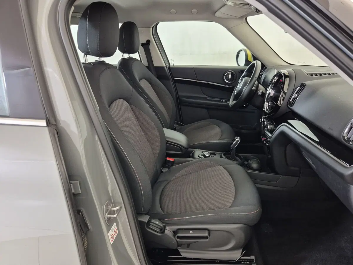 MINI Mini Countryman usata a Torino (11)