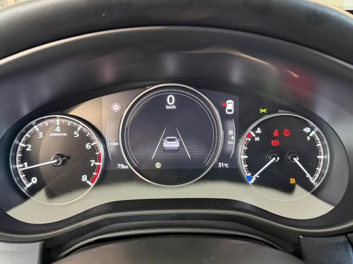 Mazda CX-30 nuova a Napoli (10)