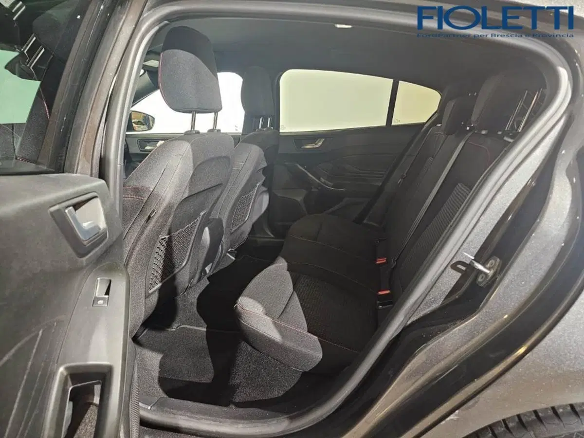Ford Focus usata a Brescia (12)