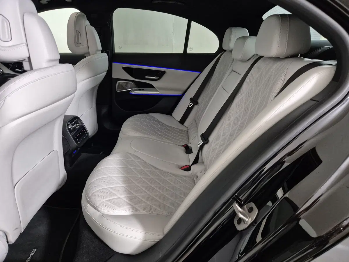 Mercedes-Benz Classe E usata a Torino (7)