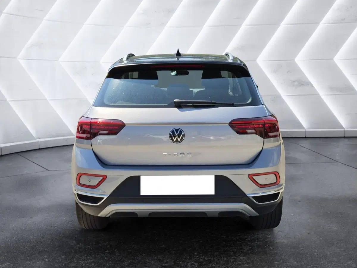 Volkswagen T-Roc usata  (3)
