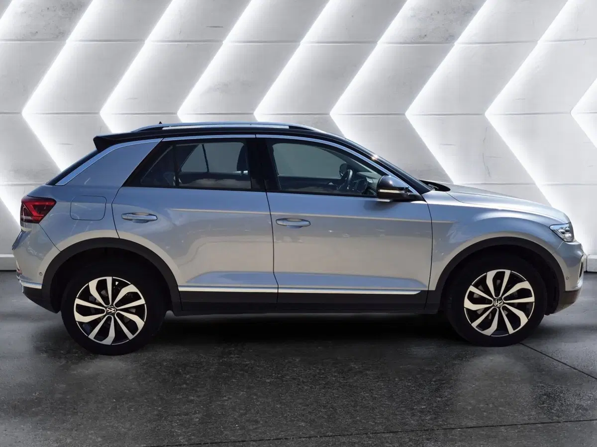 Volkswagen T-Roc usata  (5)