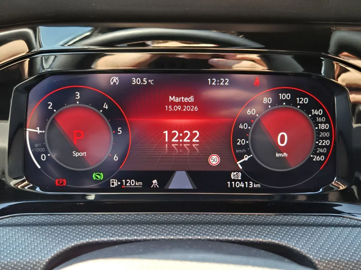 Volkswagen Golf usata  (14)