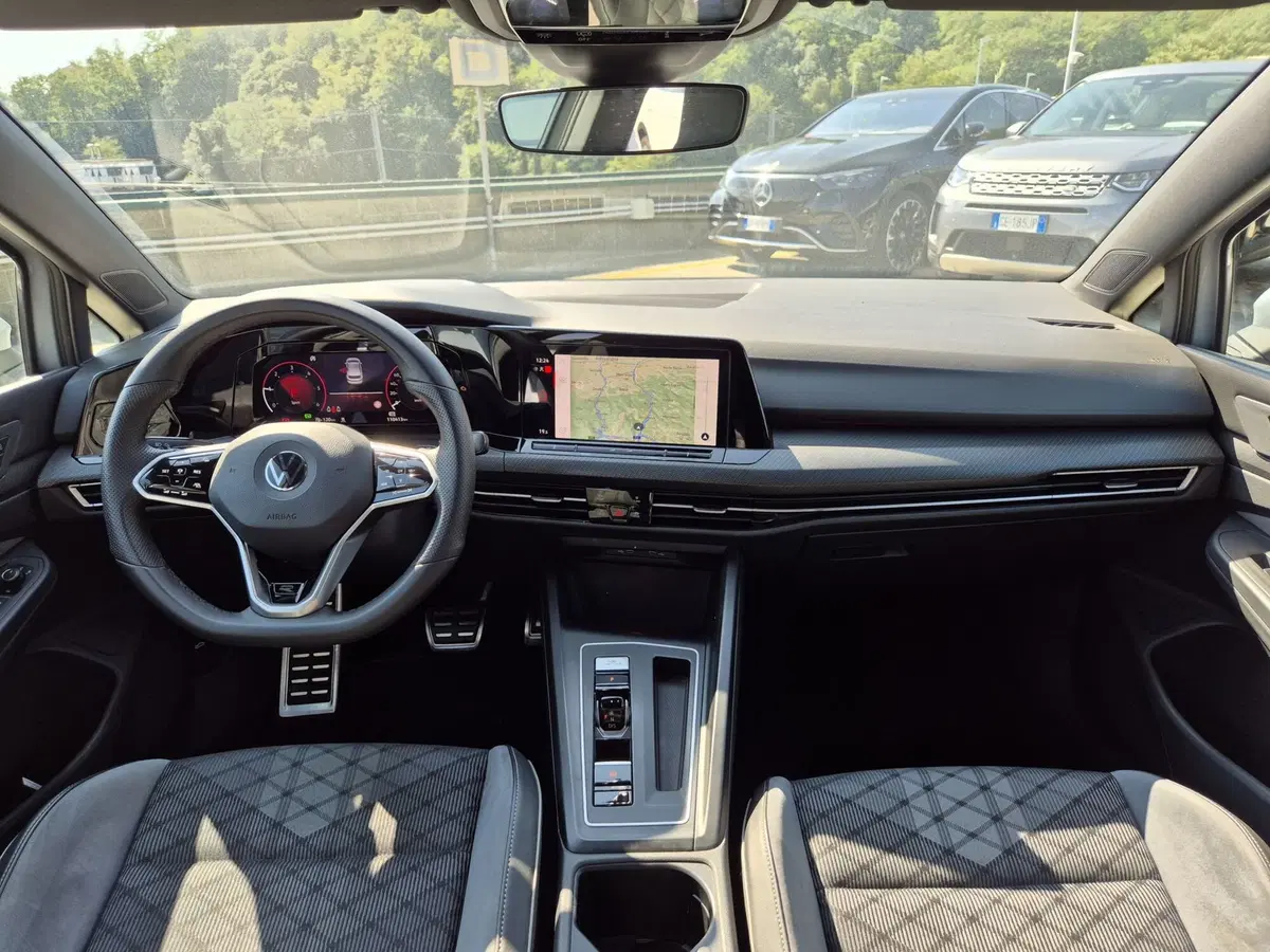 Volkswagen Golf usata  (8)