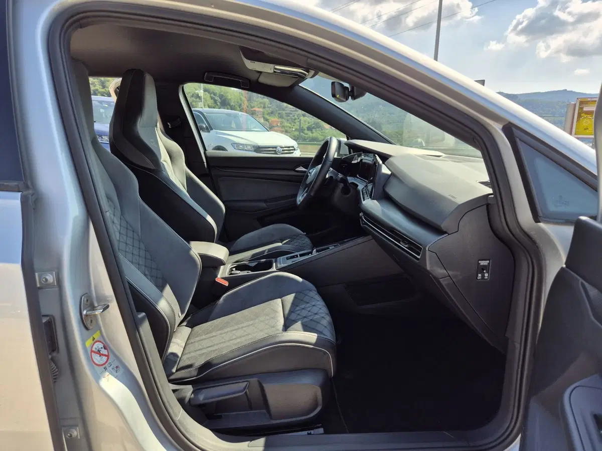 Volkswagen Golf usata  (9)