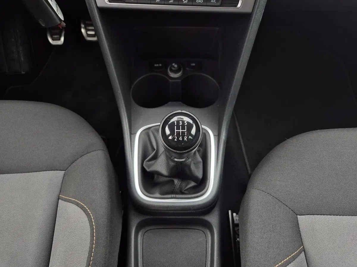Volkswagen Polo usata  (10)