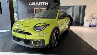 Abarth 600e 54kWh Turismo 240cv nuova a Matera