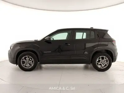 Jeep Avenger 1.2 turbo Longitude fwd 100cv del 2023 usata a Caserta