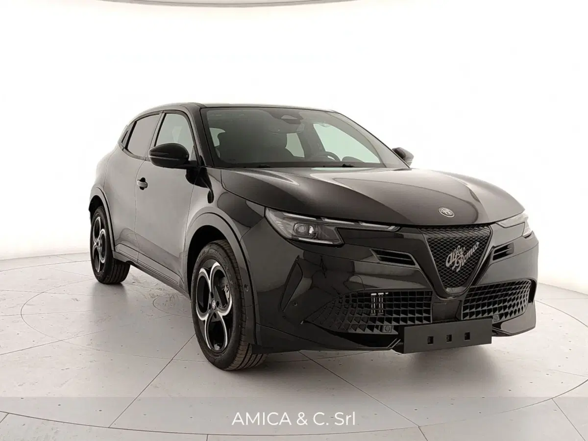 Alfa Romeo Junior nuova a Caserta