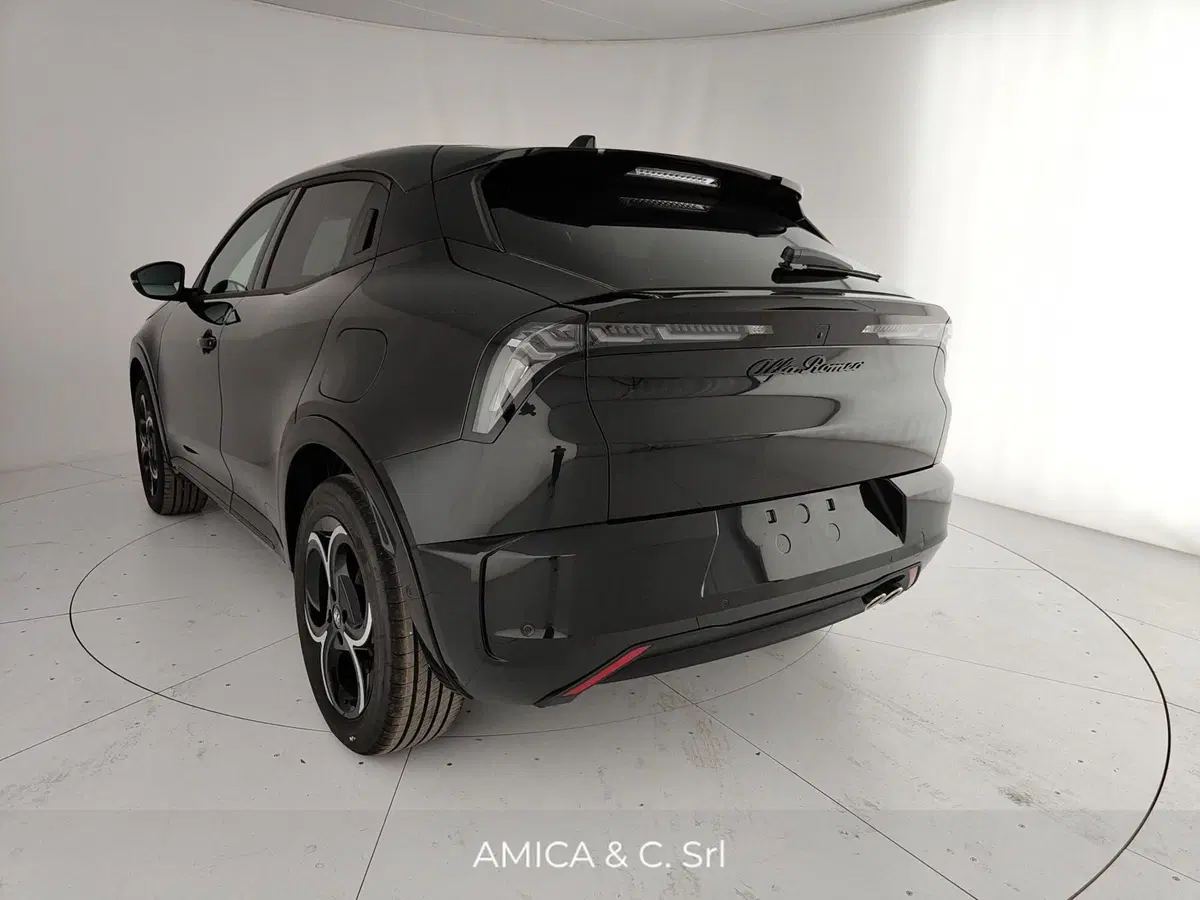 Alfa Romeo Junior nuova a Caserta (6)