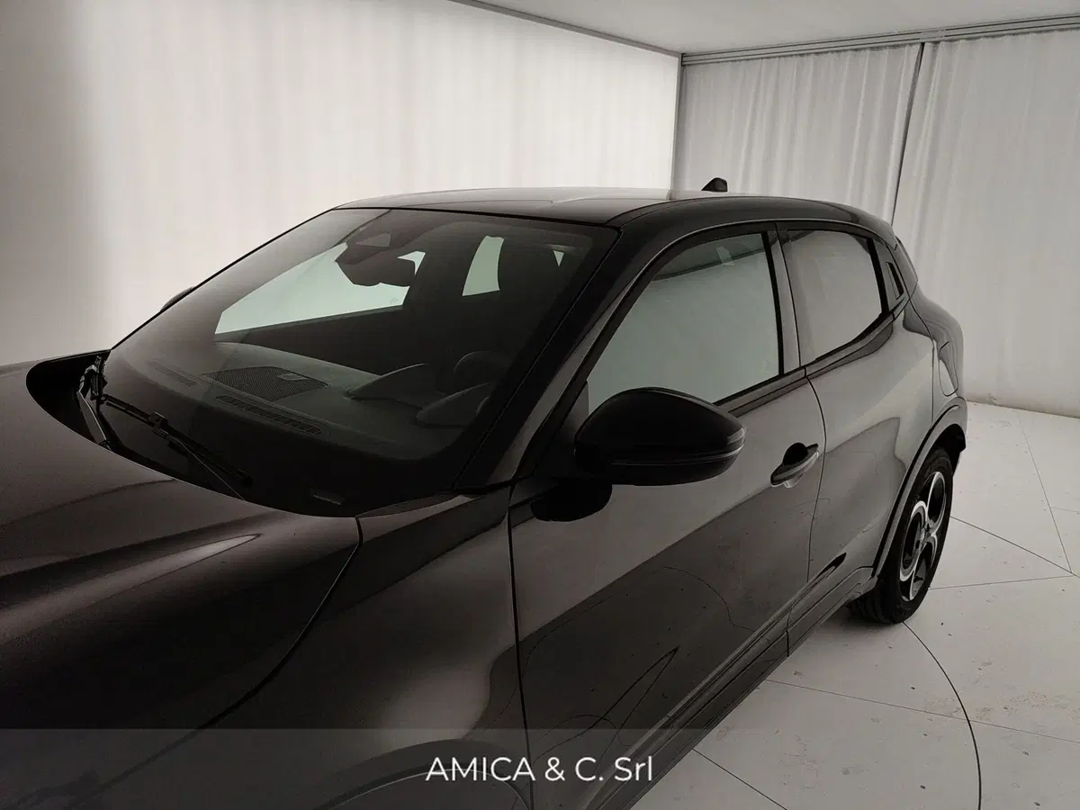 Alfa Romeo Junior nuova a Caserta (8)