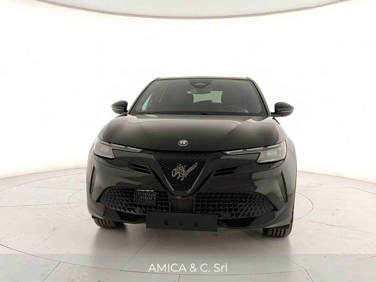 Alfa Romeo Junior nuova a Caserta (2)