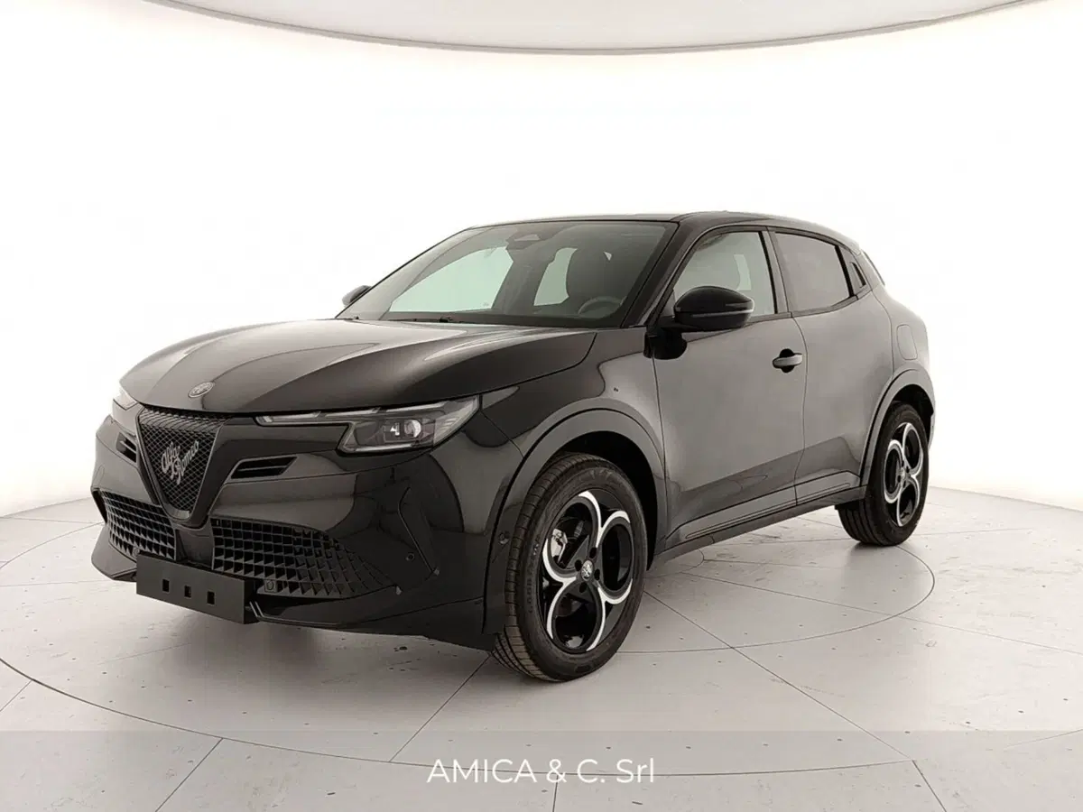 Alfa Romeo Junior nuova a Caserta (3)