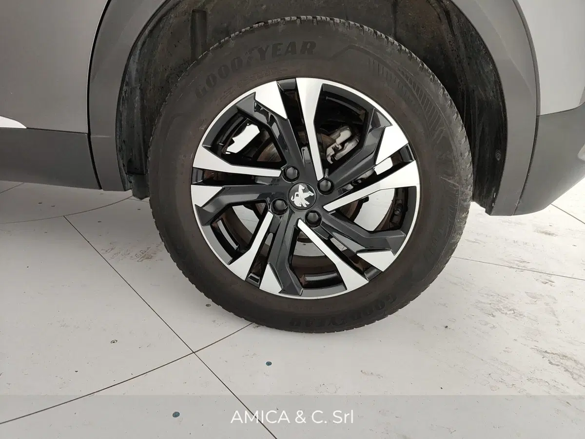 Peugeot 2008 usata a Caserta (9)