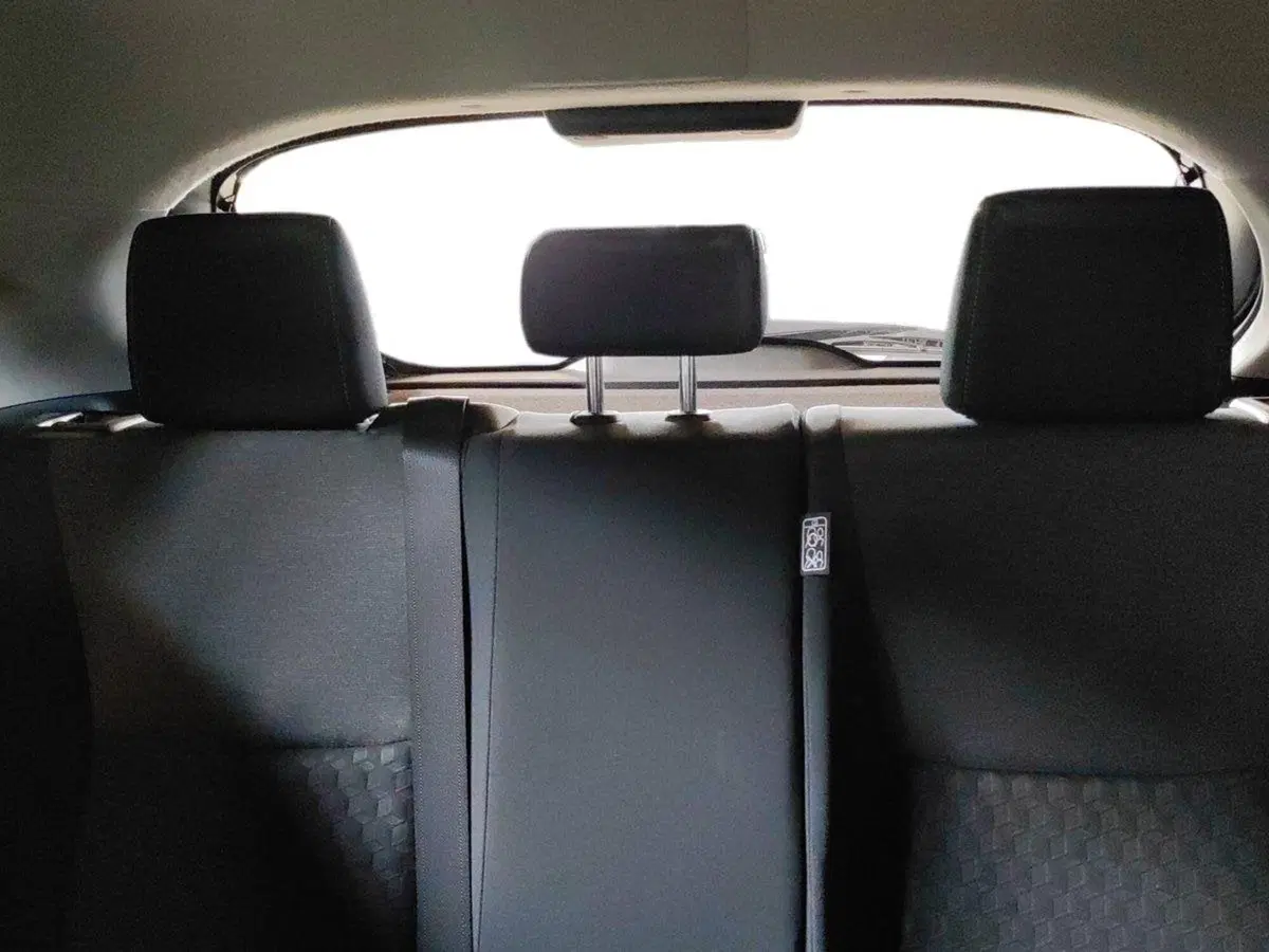 Toyota Yaris usata a Milano (12)